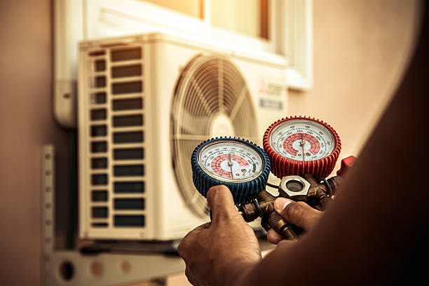 Professional Ac Installation technician working in Crawfordsville, IN